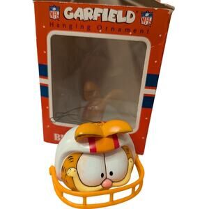 1978 NFL Tampa Bay Buccaneers Garfield Christmas Ornament